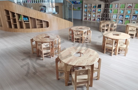 幼儿家具