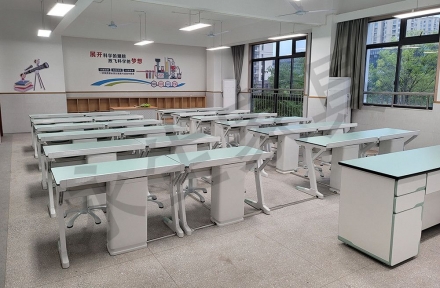 中小学家具