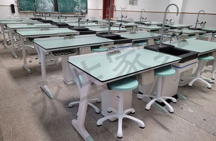 中小学家具